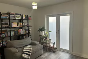 18859 NW 86th Ave, Hialeah, FL 33015 - Photo 7