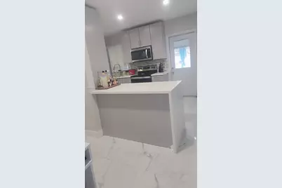 15210 NW 28th Pl, Miami Gardens, FL 33054 - Photo 11