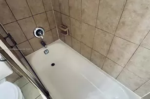 3615 NE 167th St, North Miami Beach, FL 33160 - Photo 15