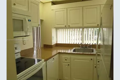 [Address not provided], Sunny Isles Beach, FL 33160 - Photo 11