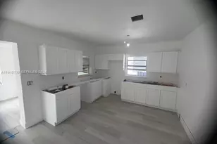 40 NW 62nd Ave, Miami, FL 33126 - Photo 3