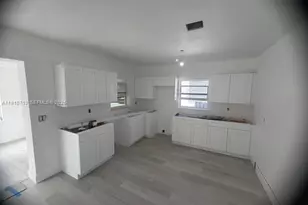 40 NW 62nd Ave, Miami, FL 33126 - Photo 3