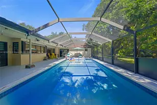 13575 SW 69th Ct, Pinecrest, FL 33156 - Photo 11