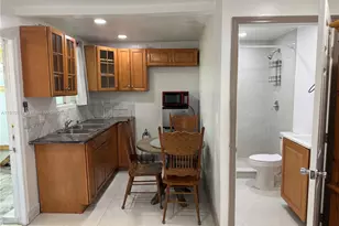 7511 Farragut St, Hollywood, FL 33024 - Photo 5