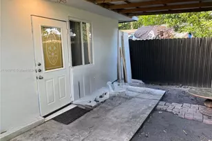 7511 Farragut St, Hollywood, FL 33024 - Photo 1