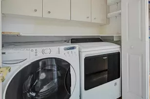 20191 E Country Club Dr, Aventura, FL 33180 - Photo 19