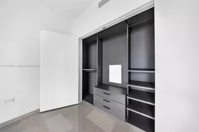 88 SW 7th St #1004, Miami, FL 33130 - Photo 25