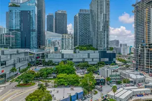 88 SW 7th St, Miami, FL 33130 - Photo 37