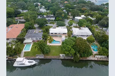 4403 Palm Ln, Miami, FL 33137 - Photo 27