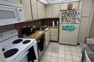 20515 E Country Club Dr, Aventura, FL 33180 - Photo 35