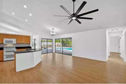 9721 Majestic Way, Boynton Beach, FL 33437 - Photo 9