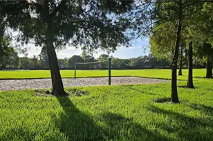 1256 NW 110th Ave, Plantation, FL 33322 - Photo 13