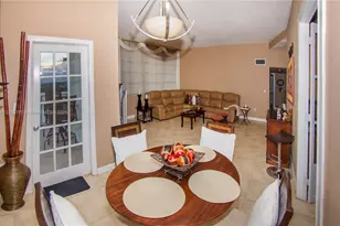 1301 NE Miami Gardens Dr, Miami, FL 33179 - Photo 7