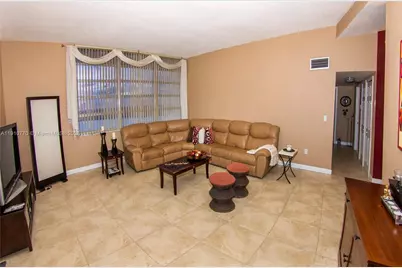 1301 NE Miami Gardens Dr #1726W, Miami, FL 33179 - Photo 3