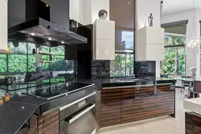 12321 NW 2nd St, Plantation, FL 33325 - Photo 9