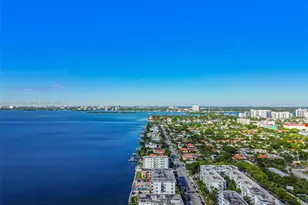 1820 S Treasure Dr, North Bay Village, FL 33141 - Photo 31