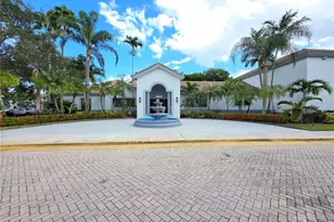 2600 S University Dr, Davie, FL 33328 - Photo 7