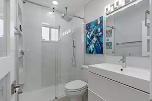 2170 NE 51st Ct, Fort Lauderdale, FL 33308 - Photo 11