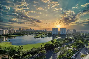 3675 N Country Club Dr, Aventura, FL 33180 - Photo 43