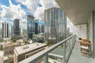 55 SE 6th St, Miami, FL 33131 - Photo 23