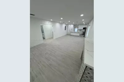 1670 SW 11th Ter #Front, Miami, FL 33135 - Photo 9