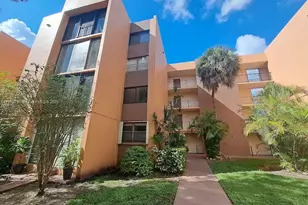 9410 W Flagler St, Miami, FL 33174 - Photo 1