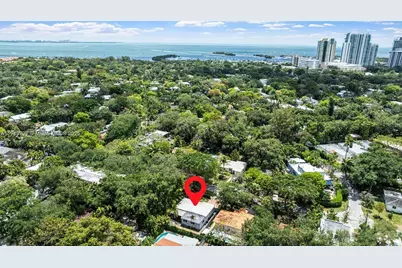 2431 Overbrook St, Coconut Grove, FL 33133 - Photo 23
