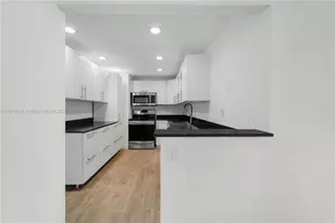 780 NE 69th St, Miami, FL 33138 - Photo 17