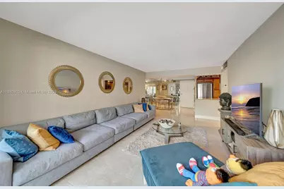 6700 Cypress Rd #105, Plantation, FL 33317 - Photo 15