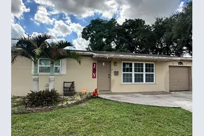 6390 Harding St, Hollywood, FL 33024 - Photo 1