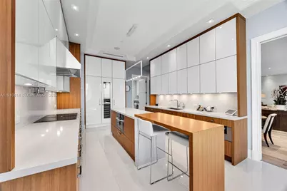 10 Edgewater Dr #PH-C, Coral Gables, FL 33133 - Photo 11