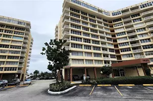 1825 S Ocean Dr, Hallandale Beach, FL 33009 - Photo 49