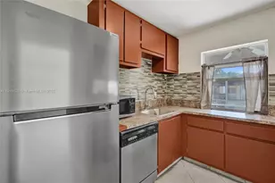 4220 NW 21st St, Lauderhill, FL 33313 - Photo 9