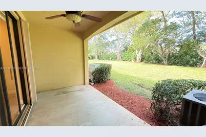 3887 Tree Top Dr #3887, Weston, FL 33332 - Photo 53