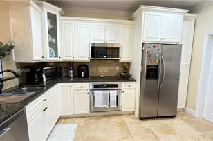 3887 Tree Top Dr, Weston, FL 33332 - Photo 13