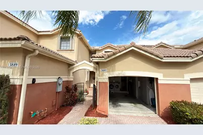3887 Tree Top Dr #3887, Weston, FL 33332 - Photo 5