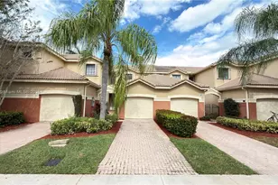 3887 Tree Top Dr, Weston, FL 33332 - Photo 1