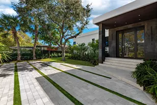 270 N Shore Dr, Miami Beach, FL 33141 - Photo 3