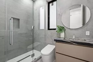 270 N Shore Dr, Miami Beach, FL 33141 - Photo 29