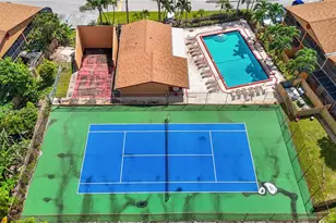 8033 NW 29th St, Sunrise, FL 33322 - Photo 5