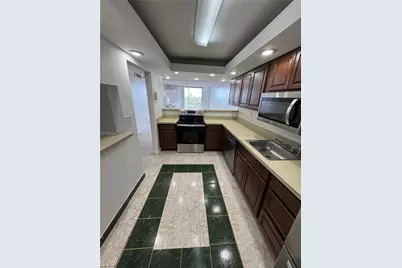 [Address not provided], North Miami, FL 33161 - Photo 5