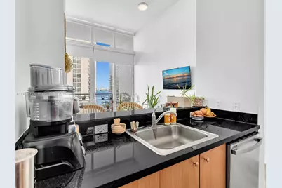 2200 NE 4th Ave #PH05, Miami, FL 33137 - Photo 15