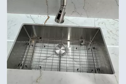 18031 Biscayne Blvd #1402, Aventura, FL 33160 - Photo 3