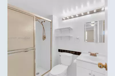 3100 W Rolling Hills Cir #707, Davie, FL 33328 - Photo 25