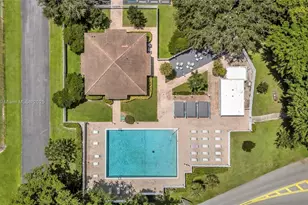 3100 W Rolling Hills Cir, Davie, FL 33328 - Photo 37