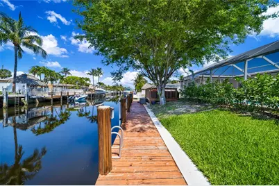 31 SE 12th St, Pompano Beach, FL 33060 - Photo 47