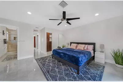 31 SE 12th St, Pompano Beach, FL 33060 - Photo 29