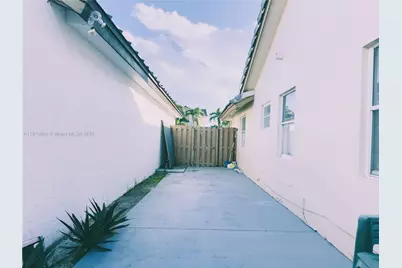 13391 NW 7th Ter, Miami, FL 33182 - Photo 41