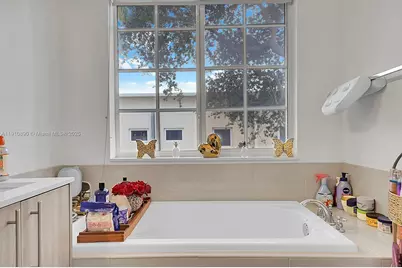 140 SE 7th Way, Pompano Beach, FL 33060 - Photo 39