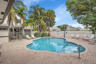 140 S E 7th Way, Pompano Beach, FL 33060 - Photo 35